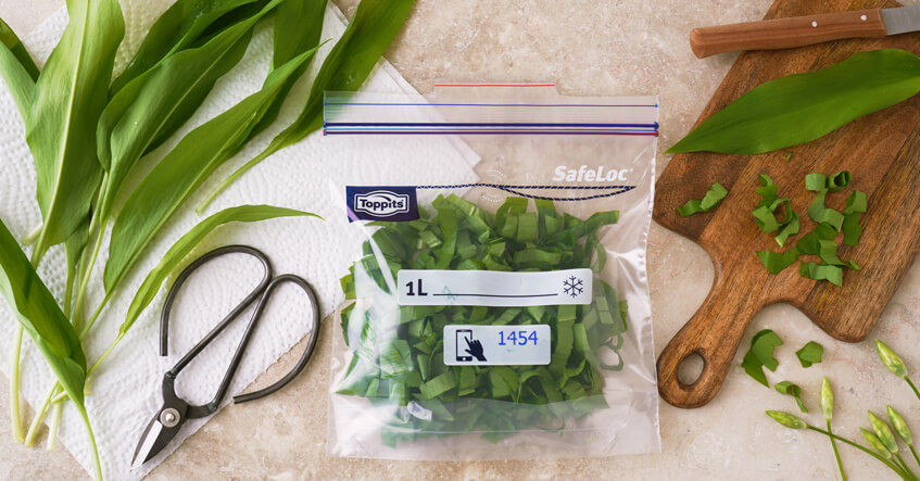 Bärlauch in Toppits® Zipperbeutel