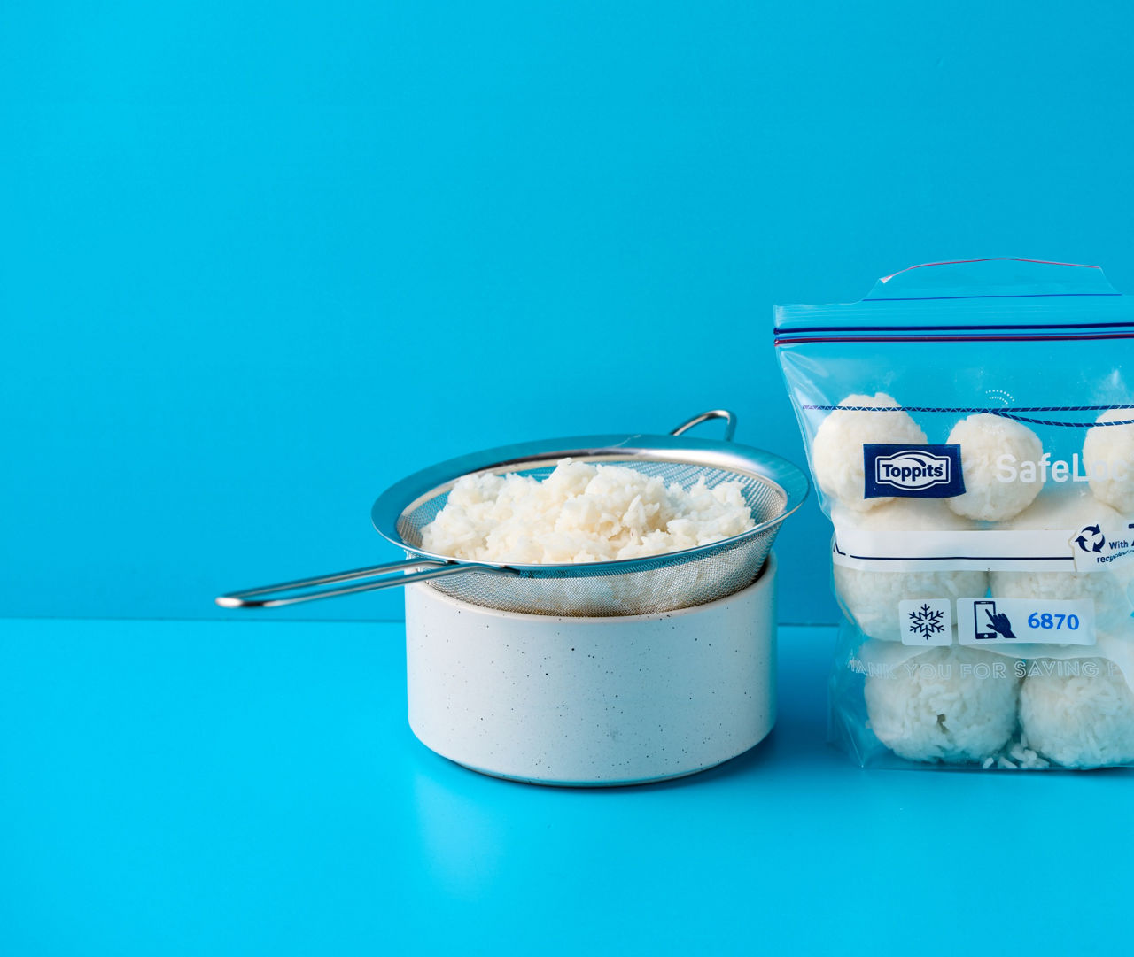 Chou rouge dans des assiettes