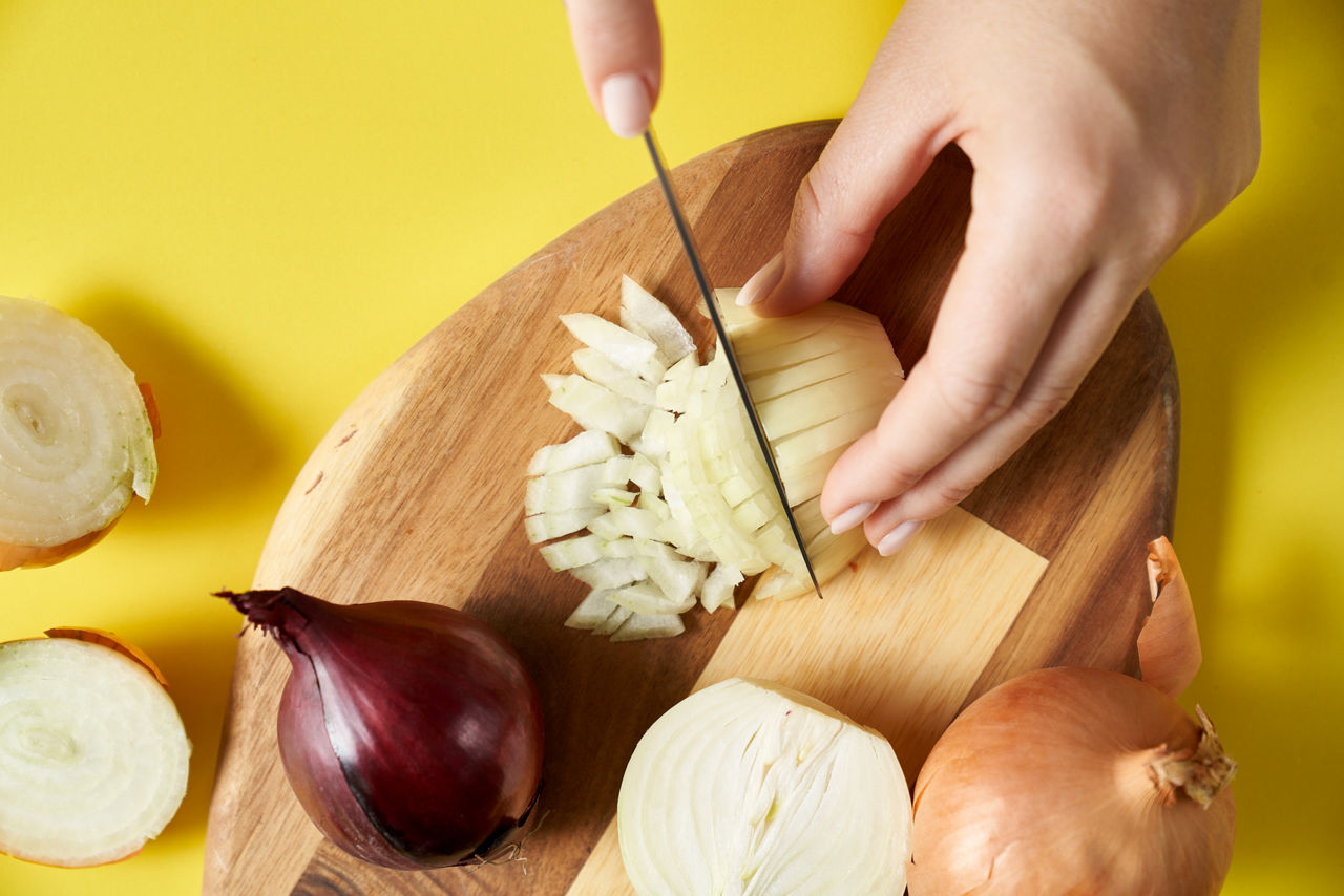 Chou rouge dans des assiettes