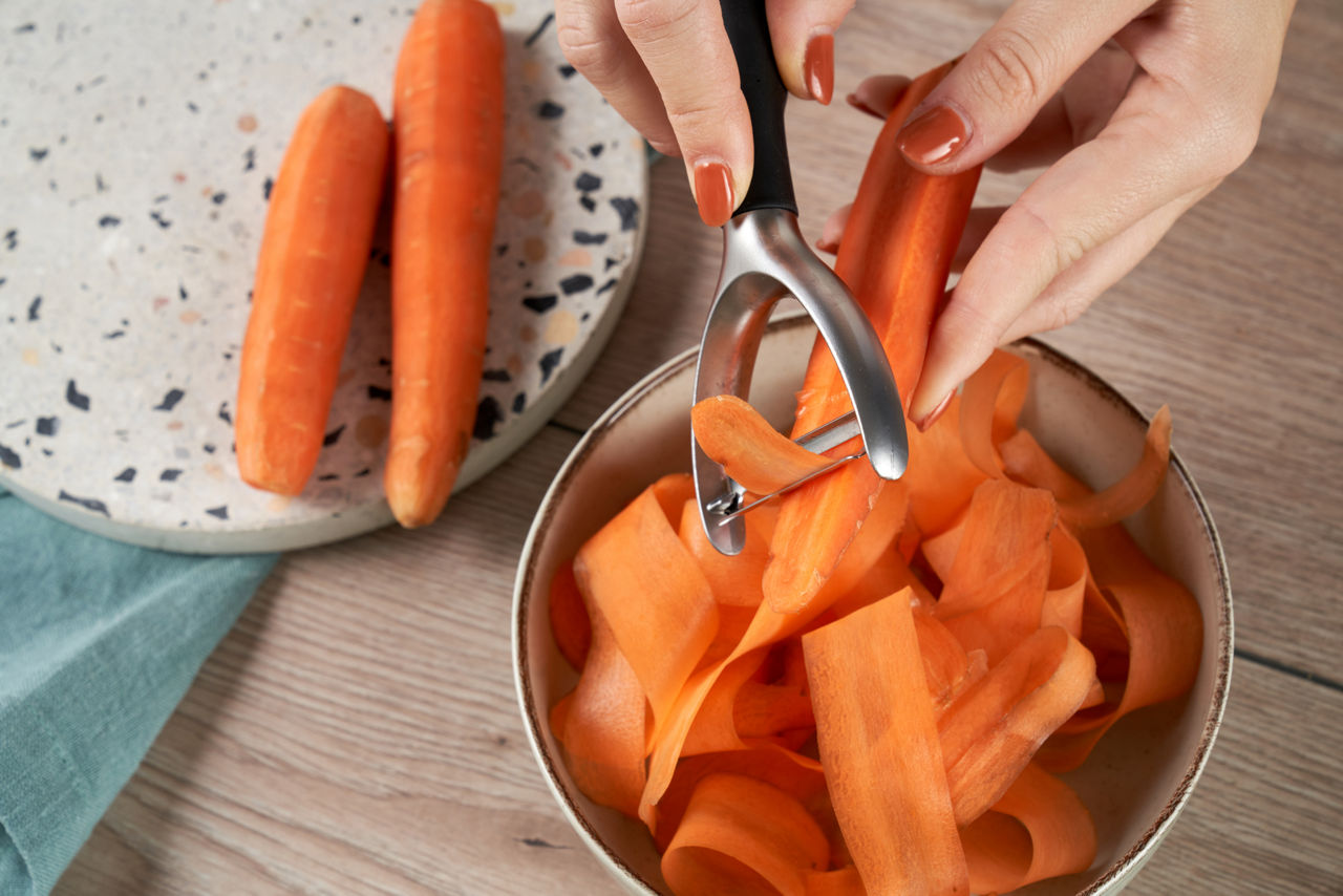 Chou rouge dans des assiettes