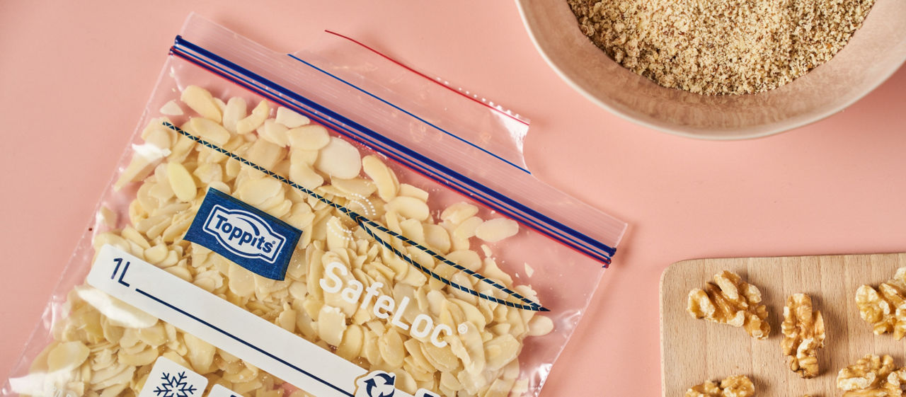 Chou rouge dans des assiettes