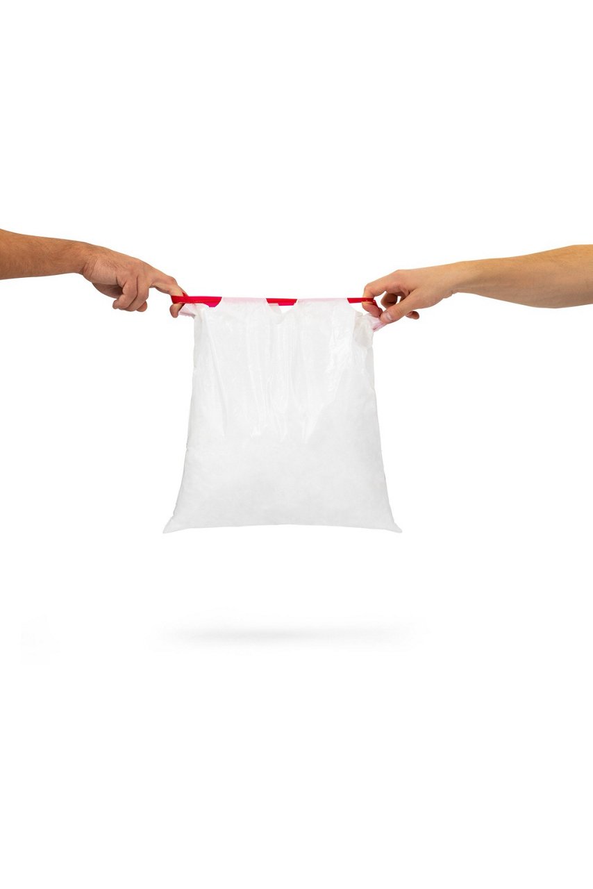 Sac poubelle Handybag maintenu par des élastiques pratiques