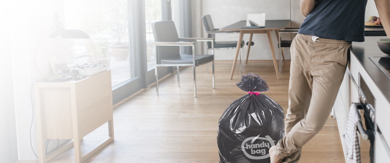 Sac poubelle Handybag dans une cuisine moderne