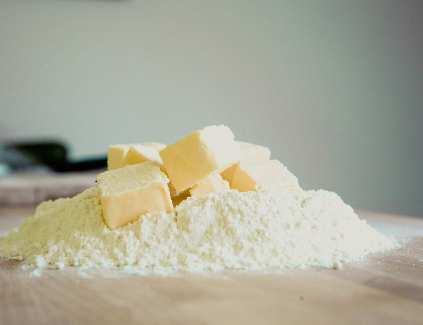 Chou rouge dans des assiettes