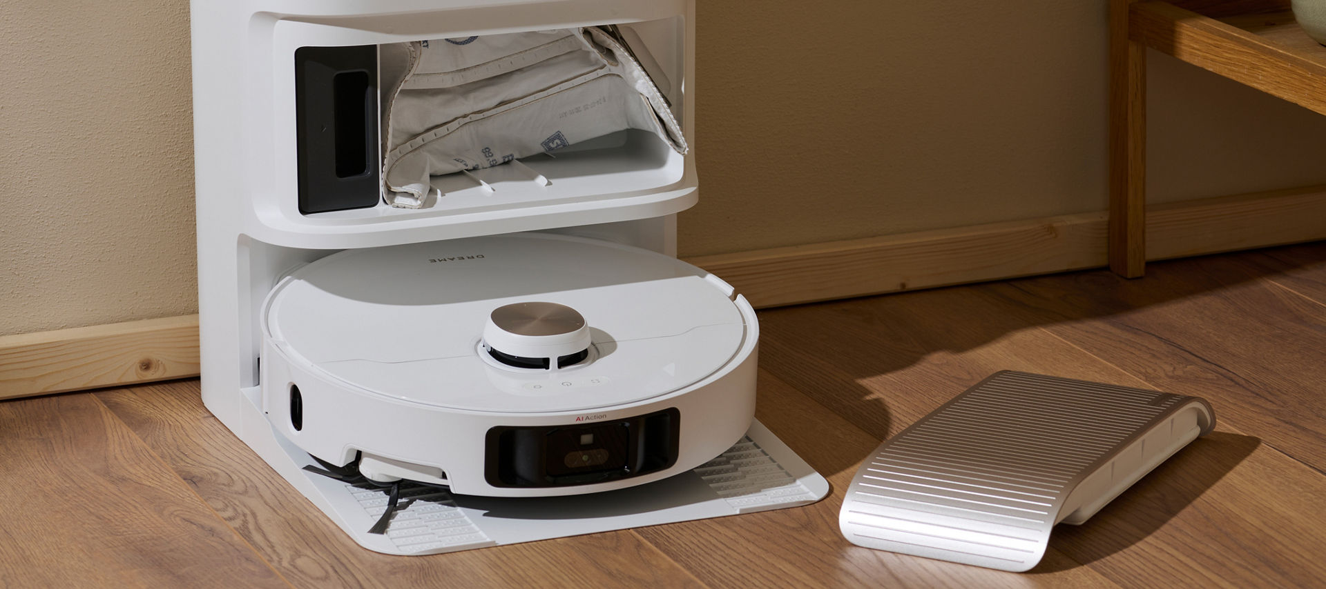 Swirl EcoPor ROB-Beutel eingesetzt in einer Absaugstation