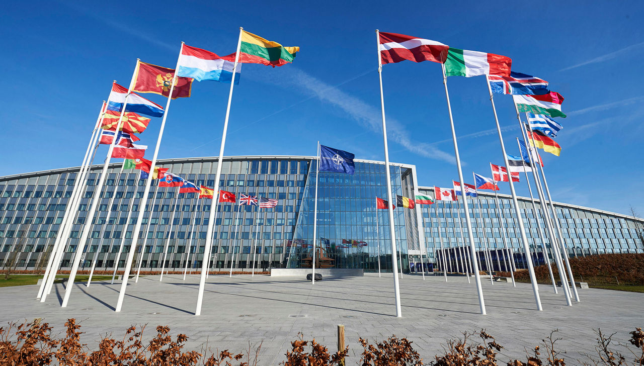 200402-hq-30flags.jpg