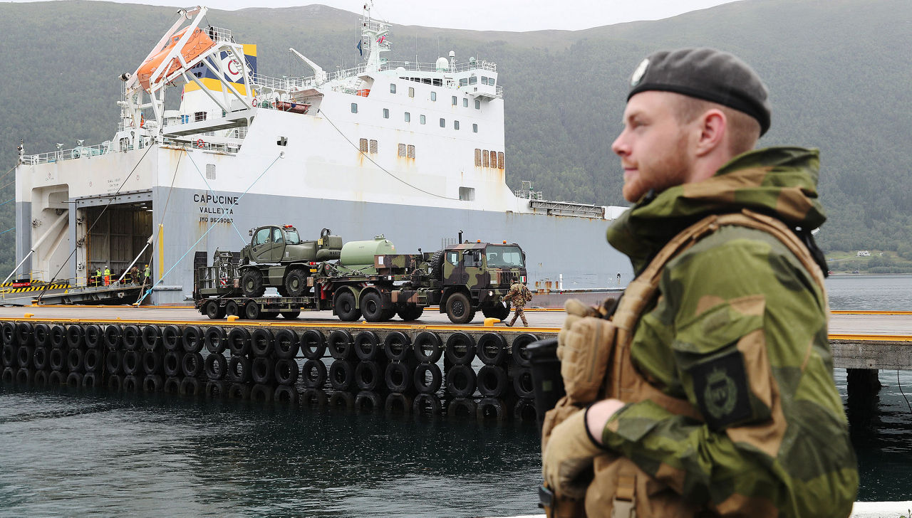 Det første utsyret som skal være med på den store NATO øvelsen Trident Juncture 2018 ankomm i dag Åndalsnes. Det var Italienerne som fraktet små og store kjøretøy i tillegg til en god del kontainere