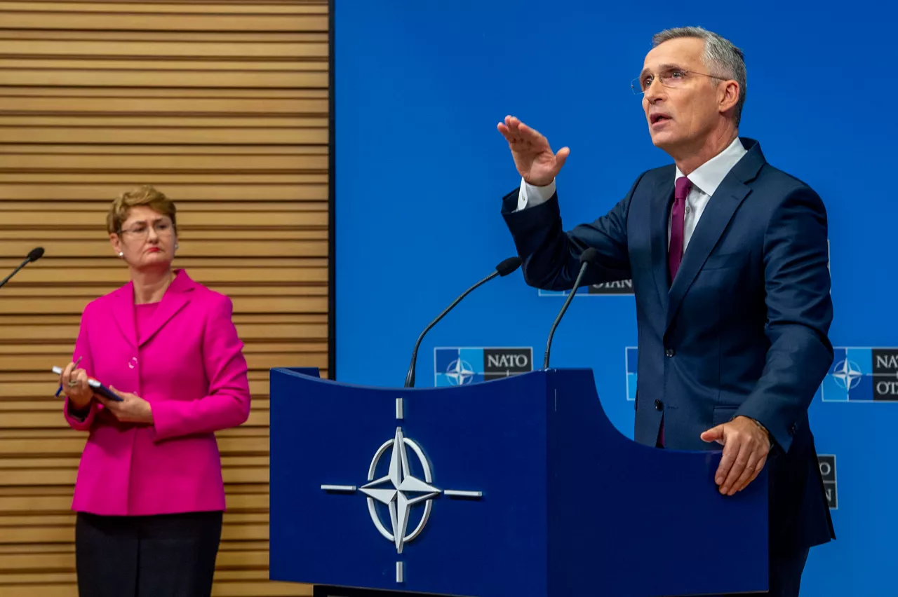 Press Conference by NATO Secretary General Jens Stoltenberg