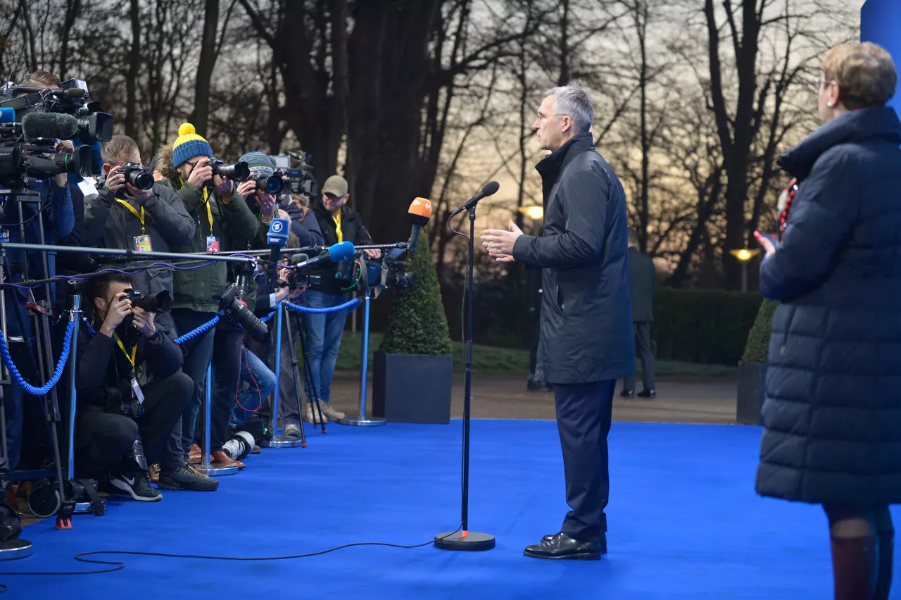 Doorstep statement by NATO Secretary General Jens Stoltenberg at the start of the NATO Leaders meeting in London