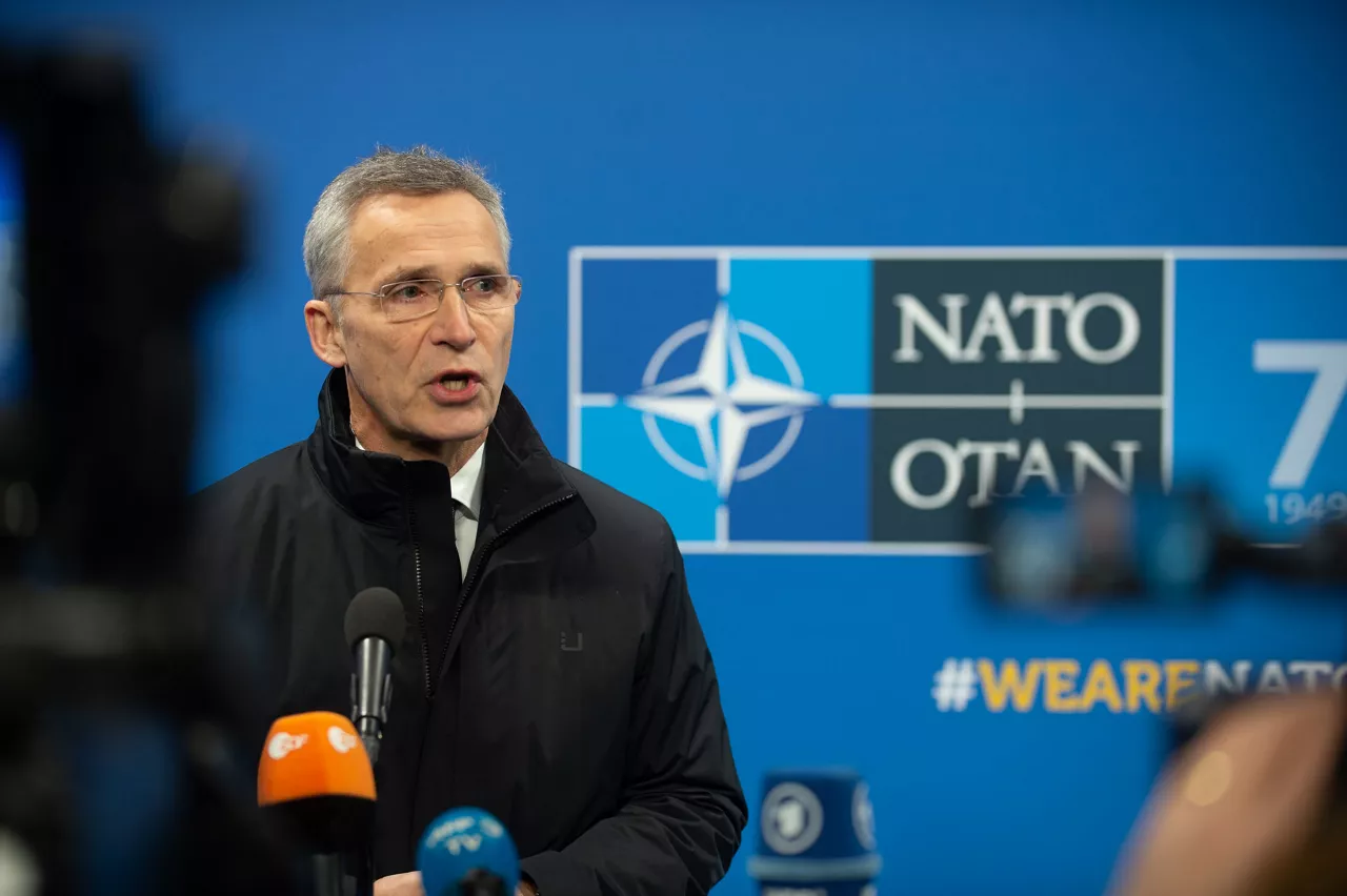 Doorstep statement by NATO Secretary General Jens Stoltenberg at the start of the NATO Leaders meeting in London