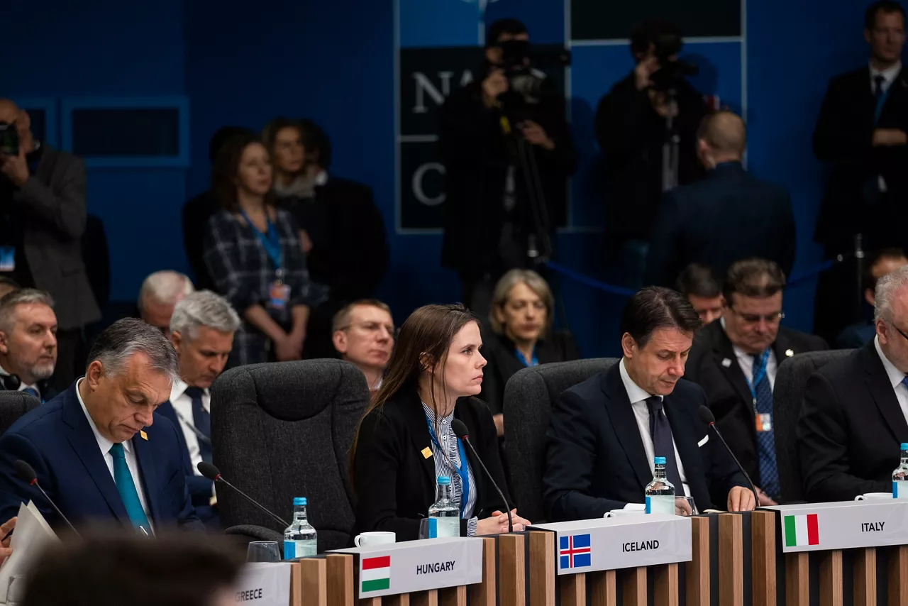 Centre: Katrin Jakobsdottir (Prime Minister, Iceland) with Giuseppe Conte (Prime Minister, Italy)