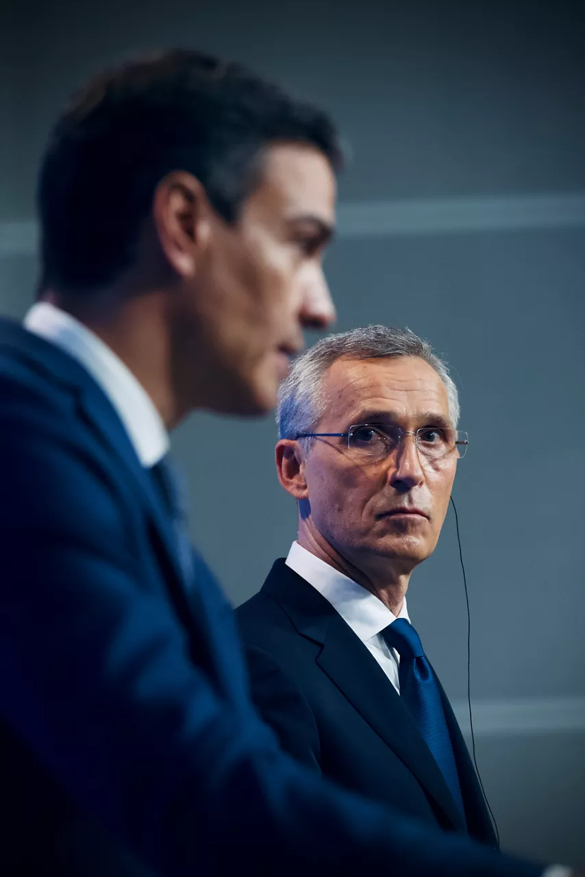 Left to right: Pedro Sanchez Perez-Castejon (Prime Minister, Spain) and NATO Secretary General Jens Stoltenberg