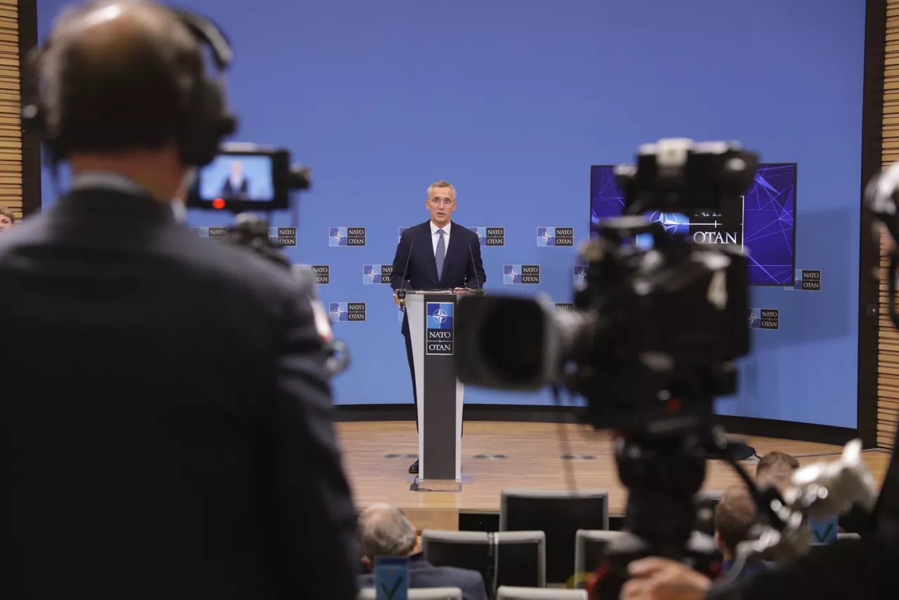 Press conference by NATO Secretary General Jens Stoltenberg following the meeting of the NATO-Russia Council at NATO Headquarters