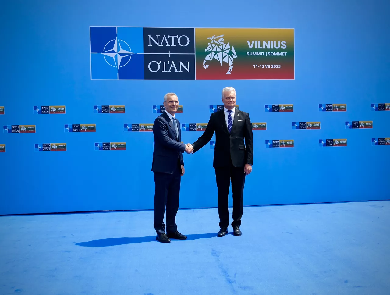 Left to right: NATO Secretary General Jens Stoltenberg and President Gitanas Nauseda (Lithuania)