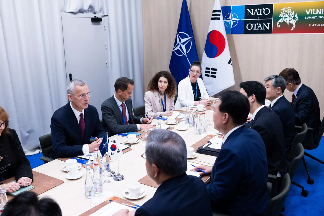Bilateral meeting between NATO Secretary General Jens Stoltenberg and President Suk Yeol Yoon (Republic of Korea)