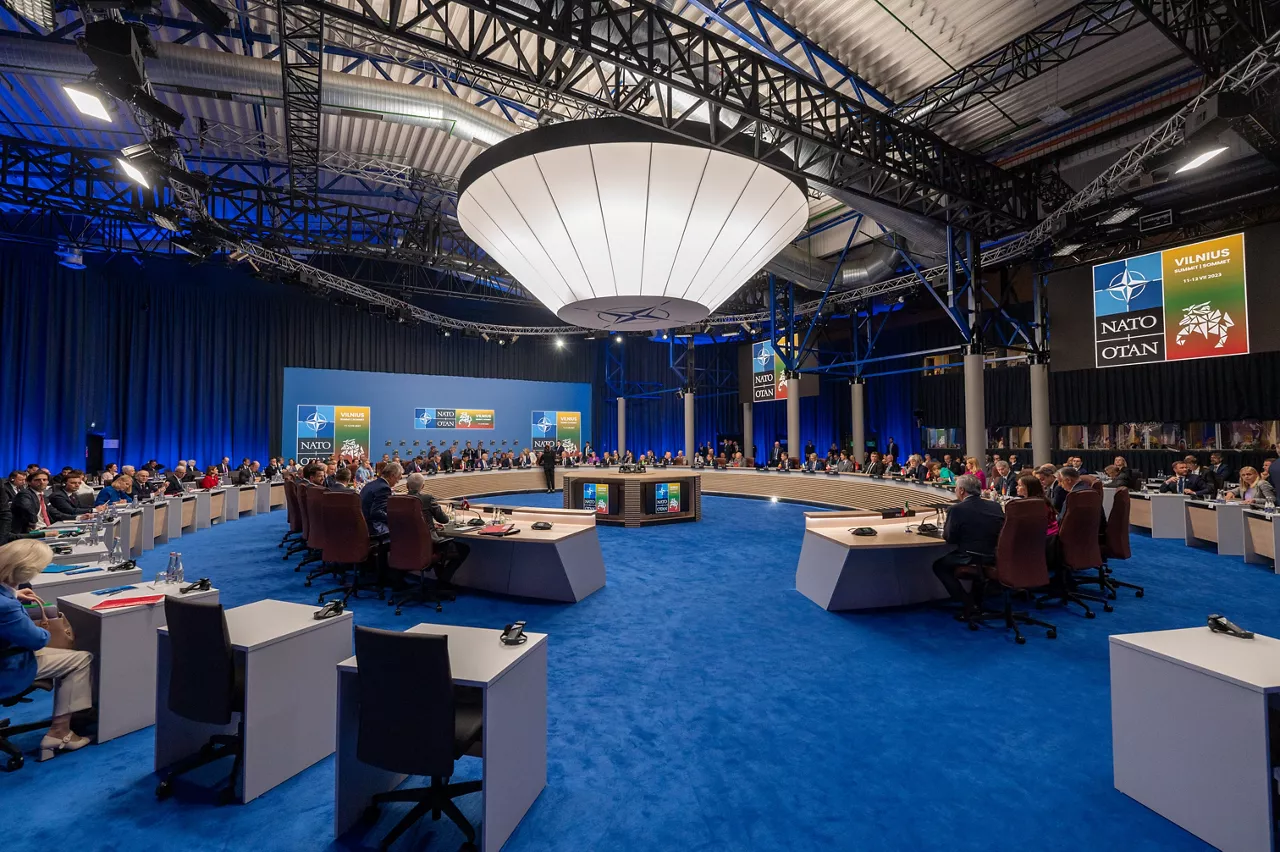 General view of the meeting