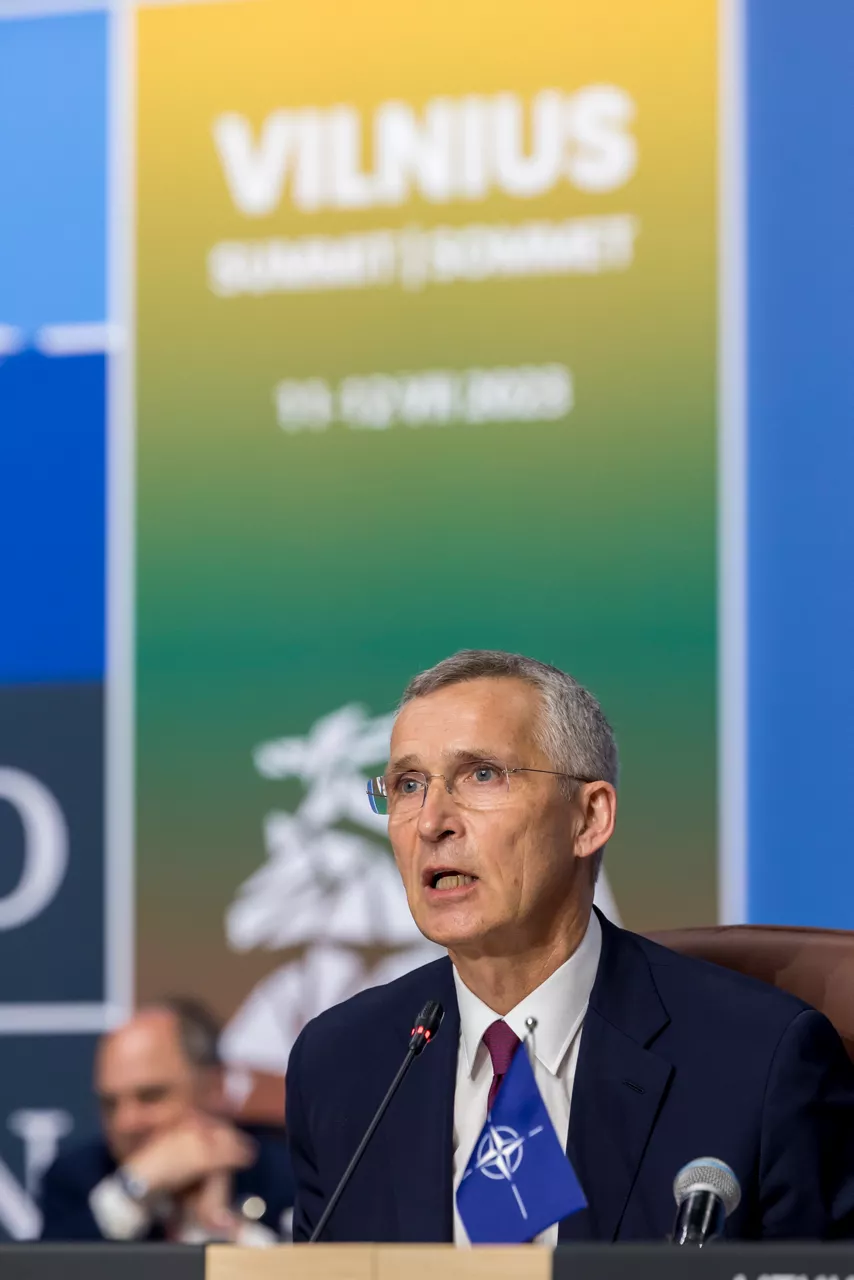 Opening remarks by NATO Secretary General Jens Stoltenberg