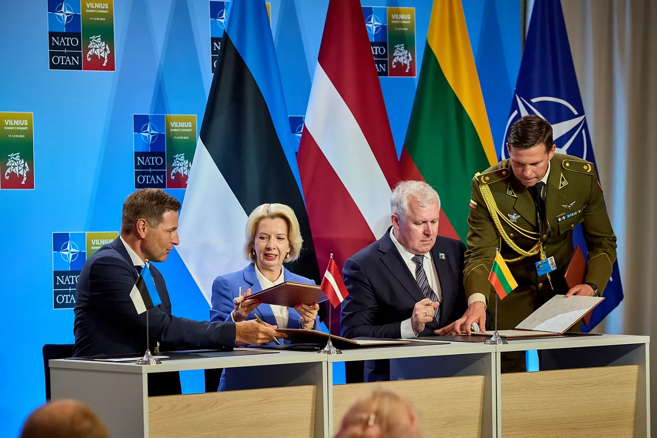 Left to right: Hanno Pevkur Minister of Defence, Estonia); Inara Murniece (Minister of Defence, Latvia); Arvydas Anusauskas (Minister of Defence, Lithuania)