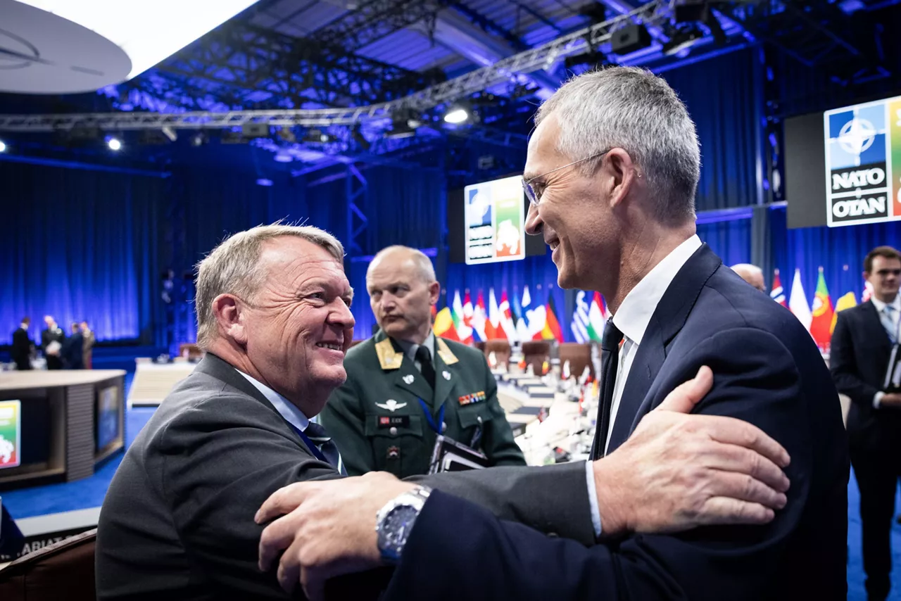 Left to right: Lars Lokke Rasmussen (Minister of Foreign Affairs, Denmark) with NATO Secretary General Jens Stoltenberg