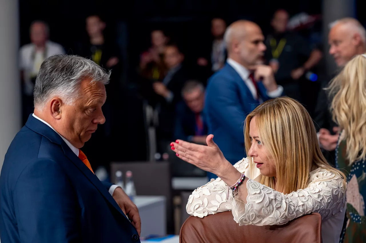 Left to right: Viktor Orban (Prime Minister of Hungary) with Giorgia Meloni (Prime Minister of Italy)