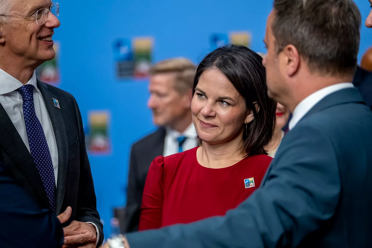 Centre: Annalena Baerbock (Minister of Foreign Affairs, Germany)