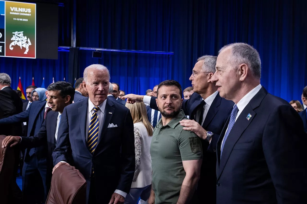 Left to right: US President Joe Biden; President Voldymyr Zelenskyy (Ukraine); NATO Secretary General Jens Stoltenberg; NATO Deputy Secretary General Mircea Geoana