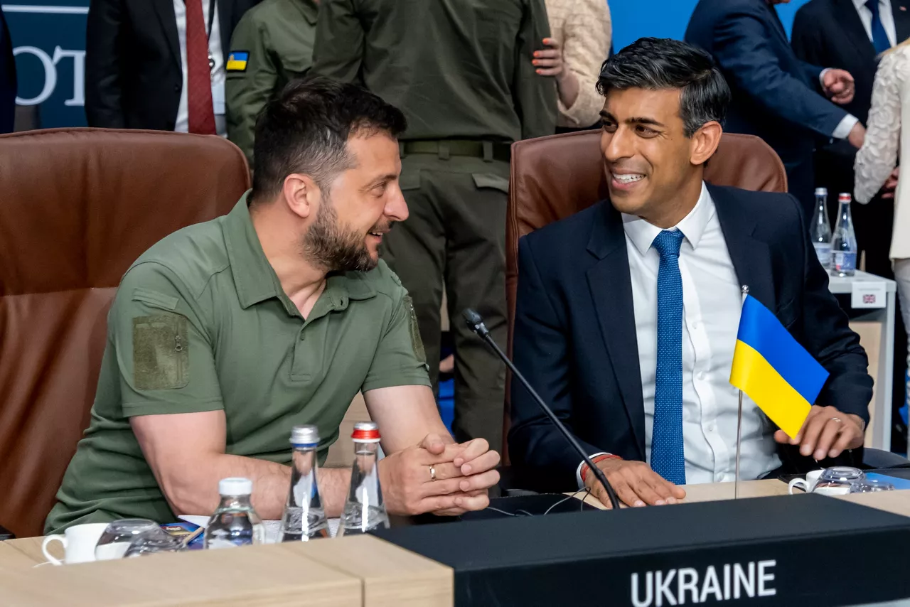 Left to right: President Volodymyr Zelenskyy (Ukraine) with Rishi Sunak (UK Prime Minister)