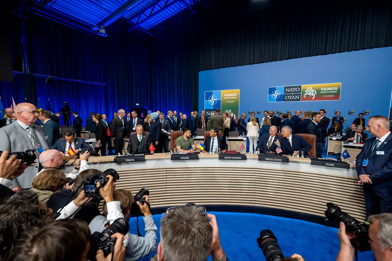 General view of the meeting