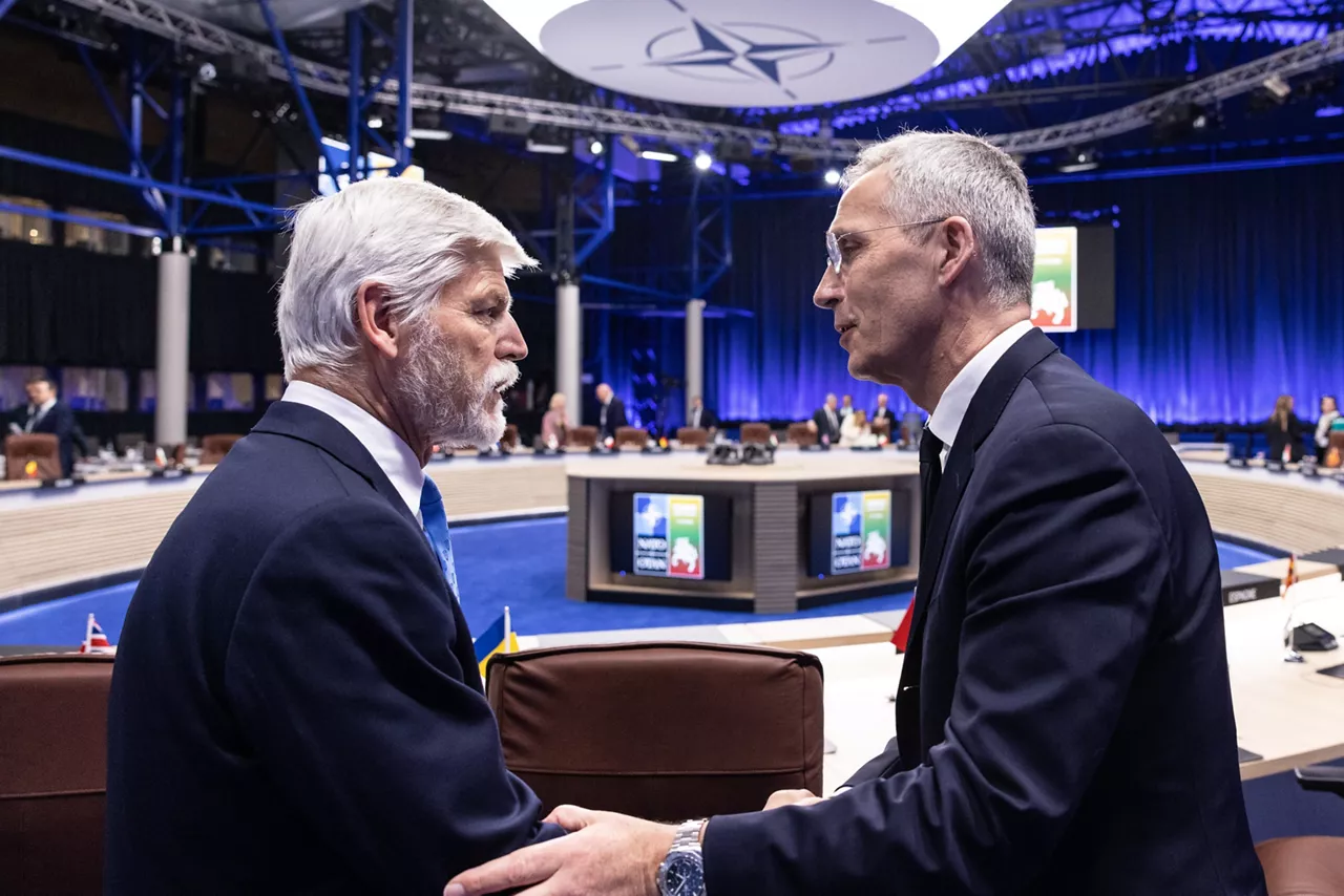 Left to right: President Petr Pavel (Czechia) with NATO Secretary General Jens Stoltenberg