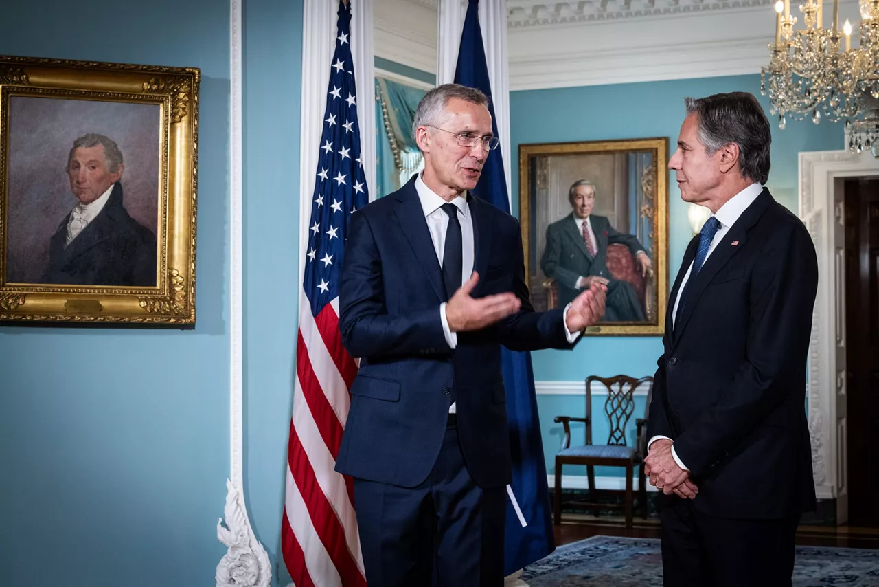 Left to right: NATO Secretary General Jens Stoltenberg with Antony J. Blinken (US Secretary of State)