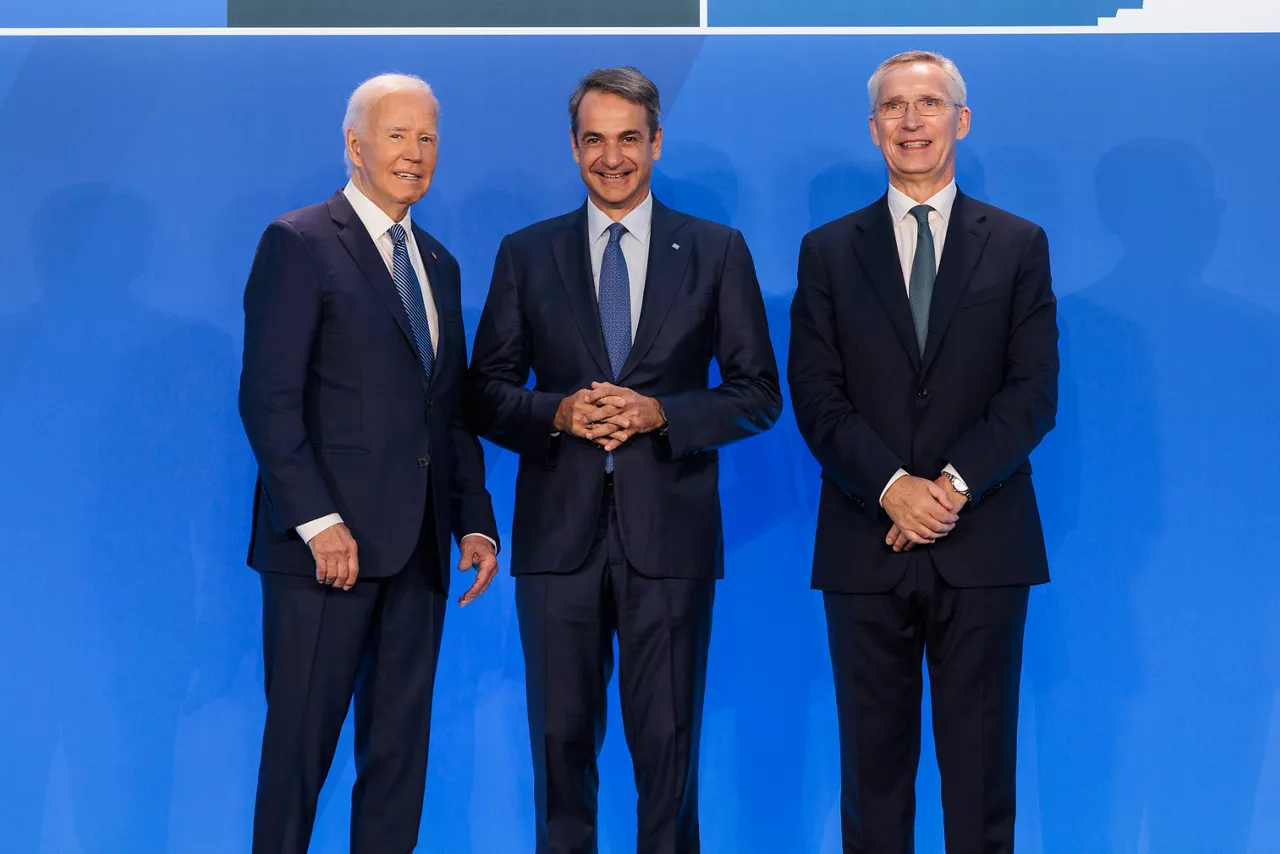 Left to right: US President Joe Biden with Kyriakos Mitsotakis (Prime Minister of Greece) and NATO Secretary General Jens Stoltenberg