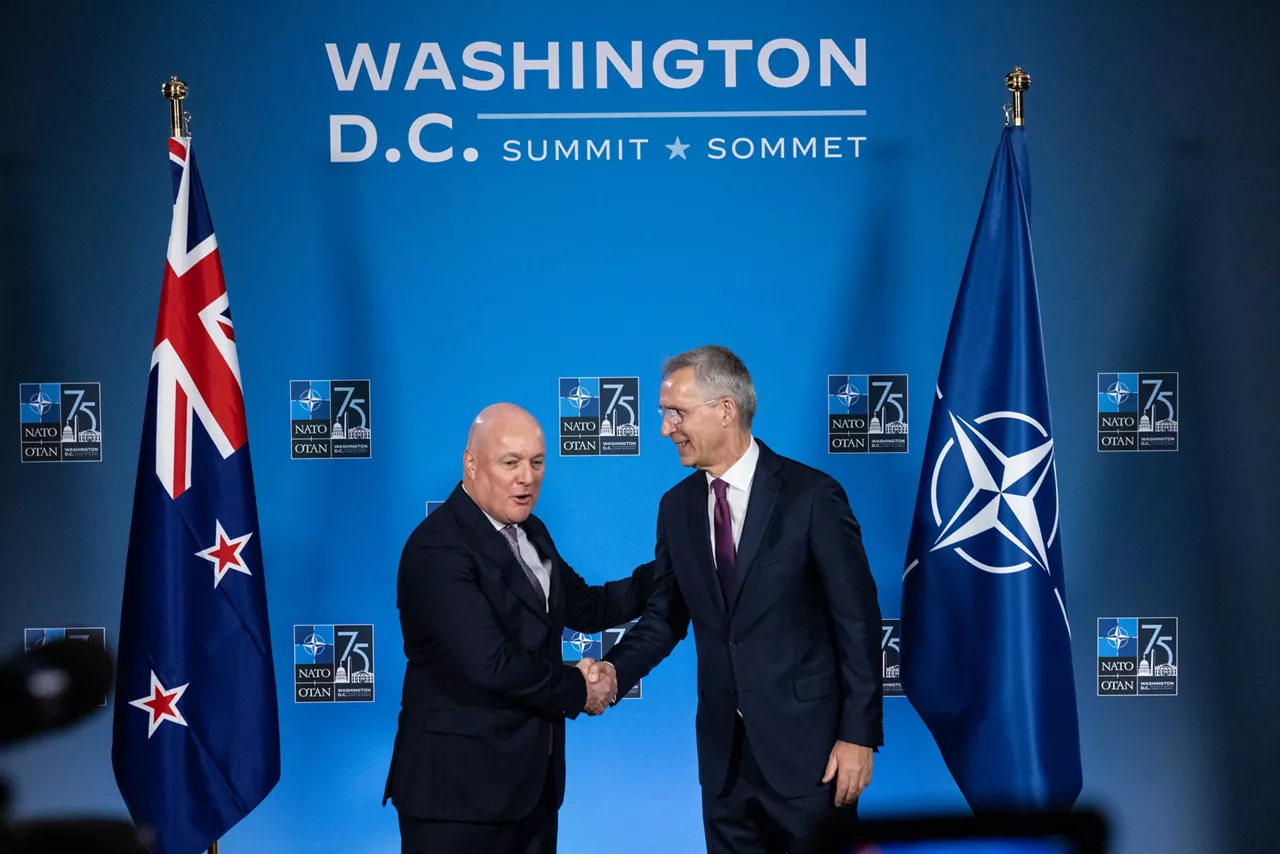 Left to right: Christopher Luxon (Prime Minister, New Zealand) and NATO Secretary General Jens Stoltenberg