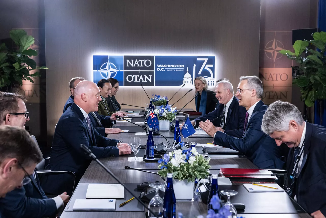 Bilateral meeting between Christopher Luxon (Prime Minister, New Zealand) and NATO Secretary General Jens Stoltenberg
