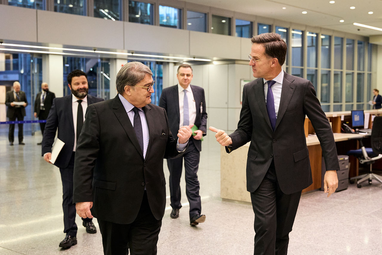 NATO Secretary General Mark Rutte meets with Emil Hurezeanu, Minister of Foreign Affairs of Romania