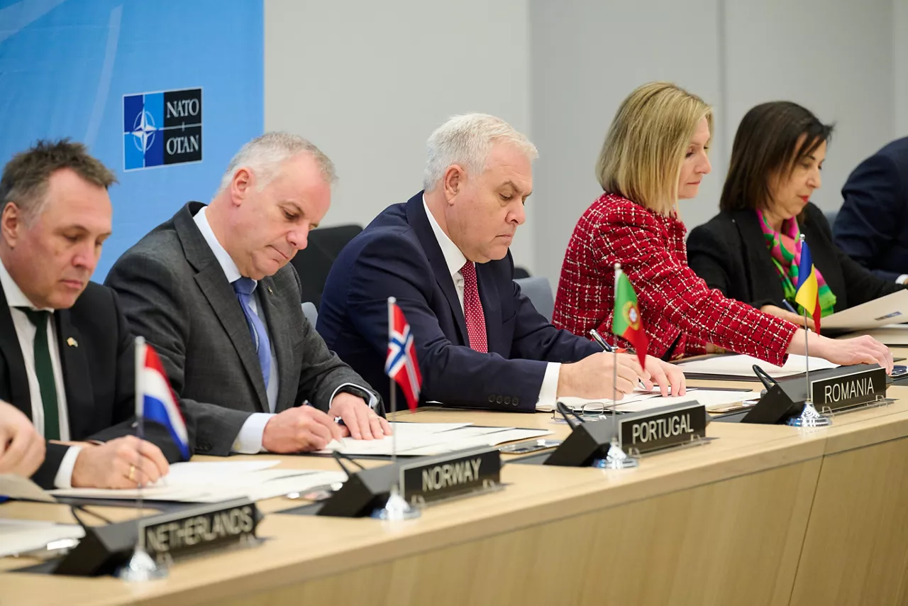 Signing ceremony led by the Defence Investment Division of Letters of Intent and Memorandums of Understanding on Multinational Cooperation - Meeting of NATO Ministers of Defence, Brussels