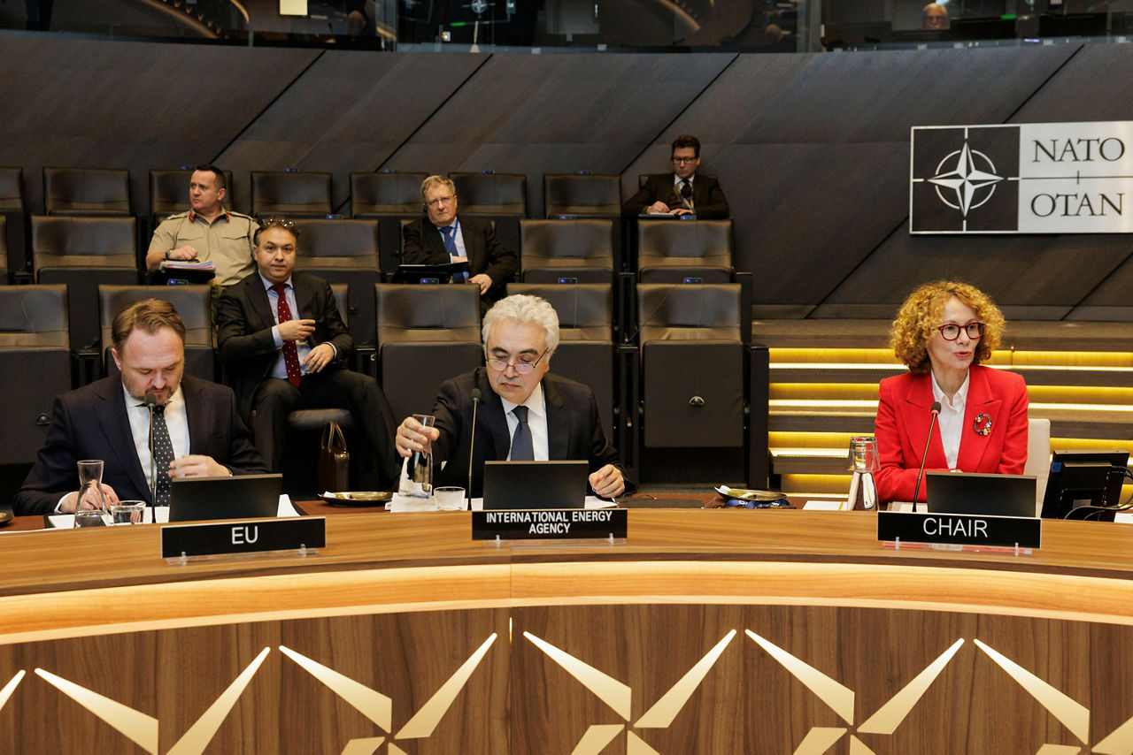 Visit to NATO by the Executive Director of International Energy Agency Dr Fatih Birol and the EU Commissioner for Energy and HousingDan Jørgensen