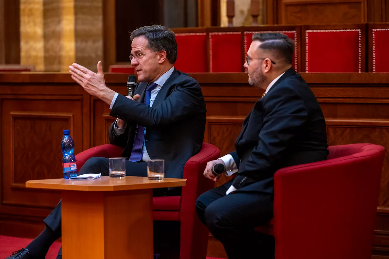 NATO Secretary General Mark Rutte visits the Comenius University in Bratislava and engages with the students