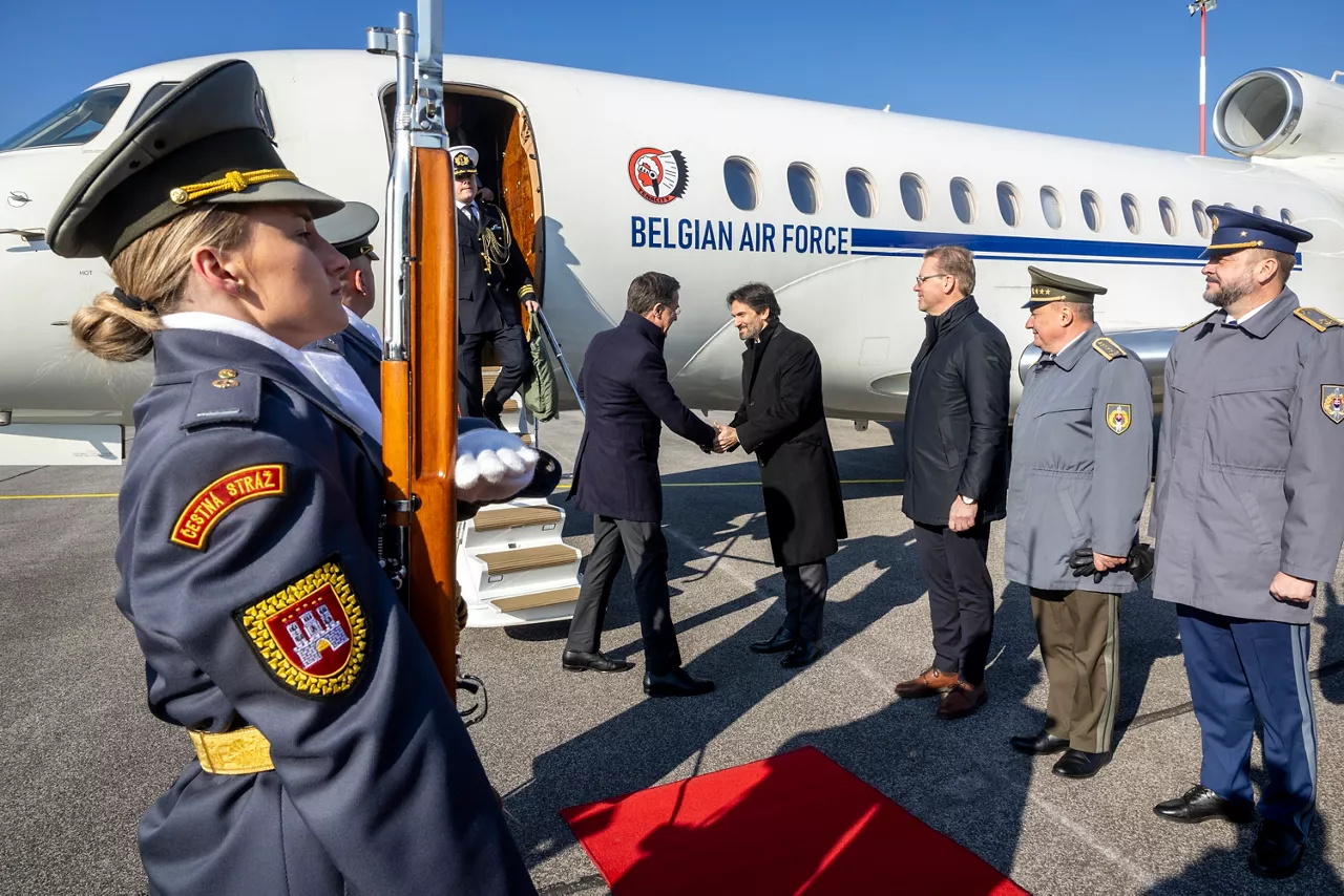 NATO Secretary General Mark Rutte arrives in Slovakia and is welcomed by the Minister of Defence of the Slovak Republic, Robert Kaliňák