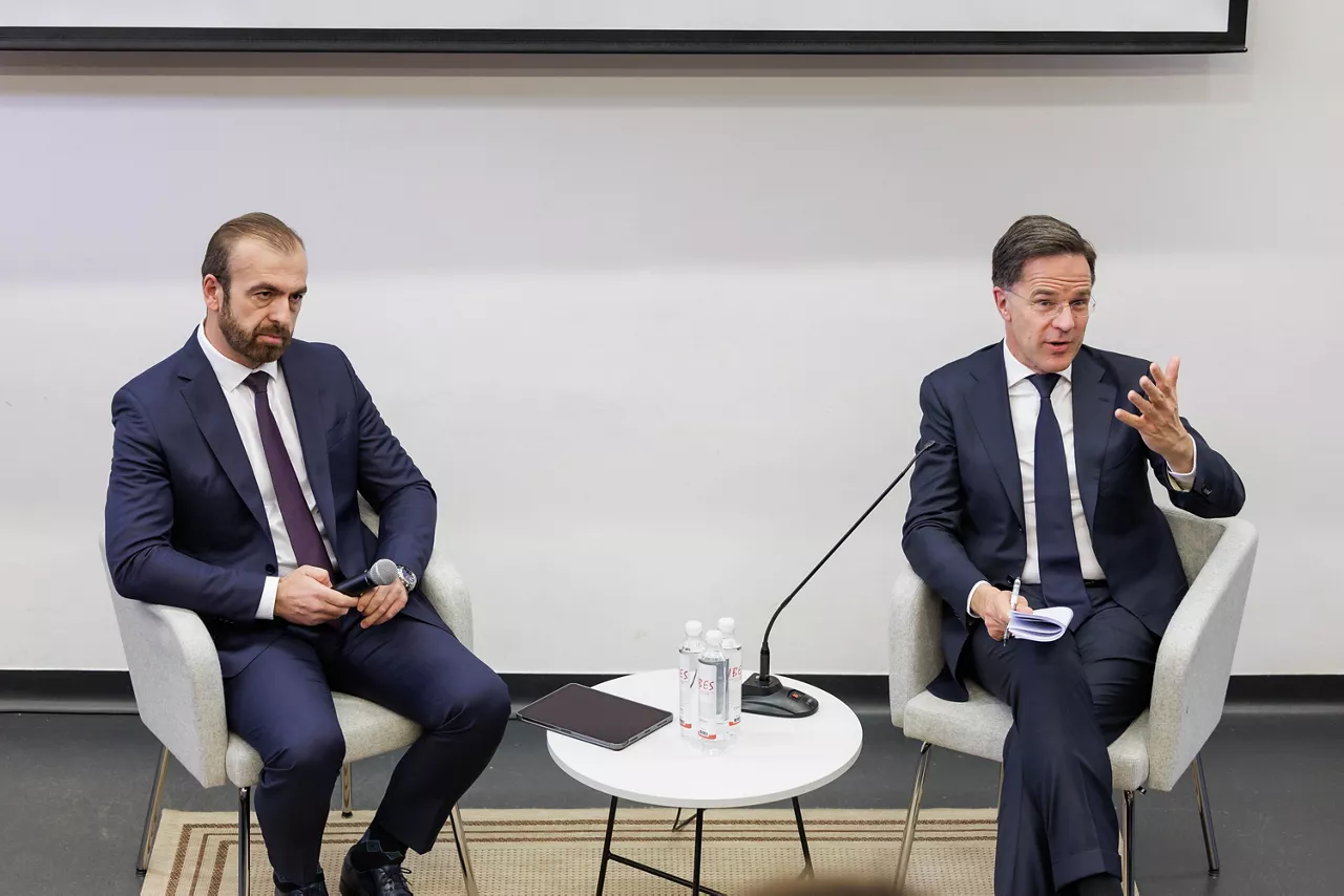 Speech by NATO Secretary General Jens Stoltenberg at the University of Sarajevo followed by an exchange of views with the students 