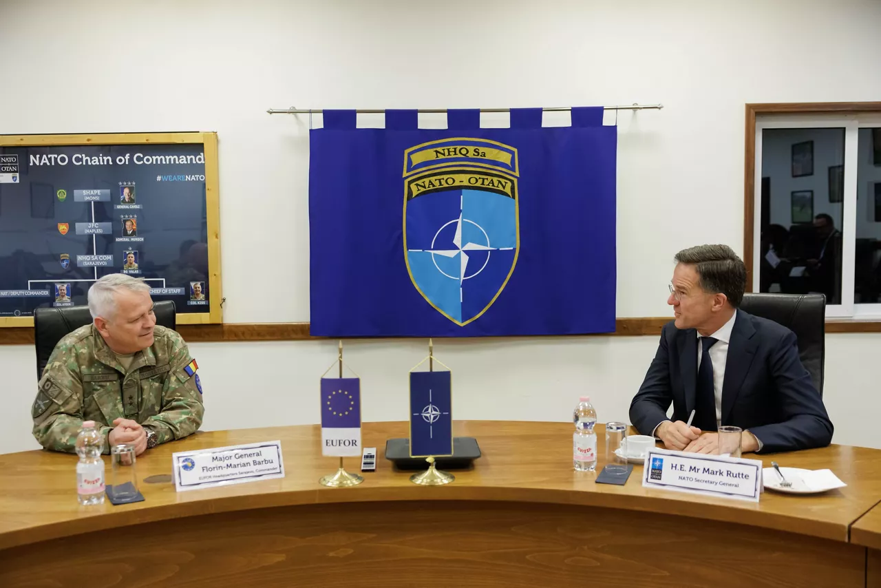 NATO Secretary General Mark Rutte meets with the Commander of the European Union Force in BiH, Major General Florin-Marian Barbu 