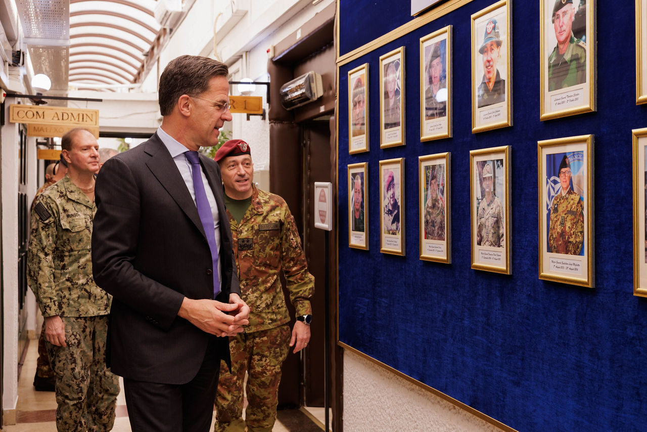 NATO Secretary General Mark Rutte with Admiral Stuart B. Munsch, Commander of Allied Joint Force Command Naples and KFOR Commander, Major General Enrico Barduani