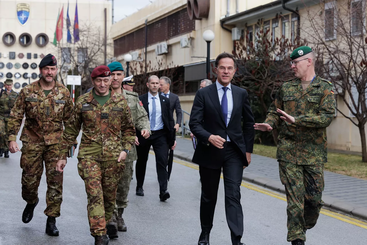 NATO Secretary General Mark Rutte with Director of the NALT, Brigadier General Christian Nawrat and KFOR Commander, Major General Enrico Barduani