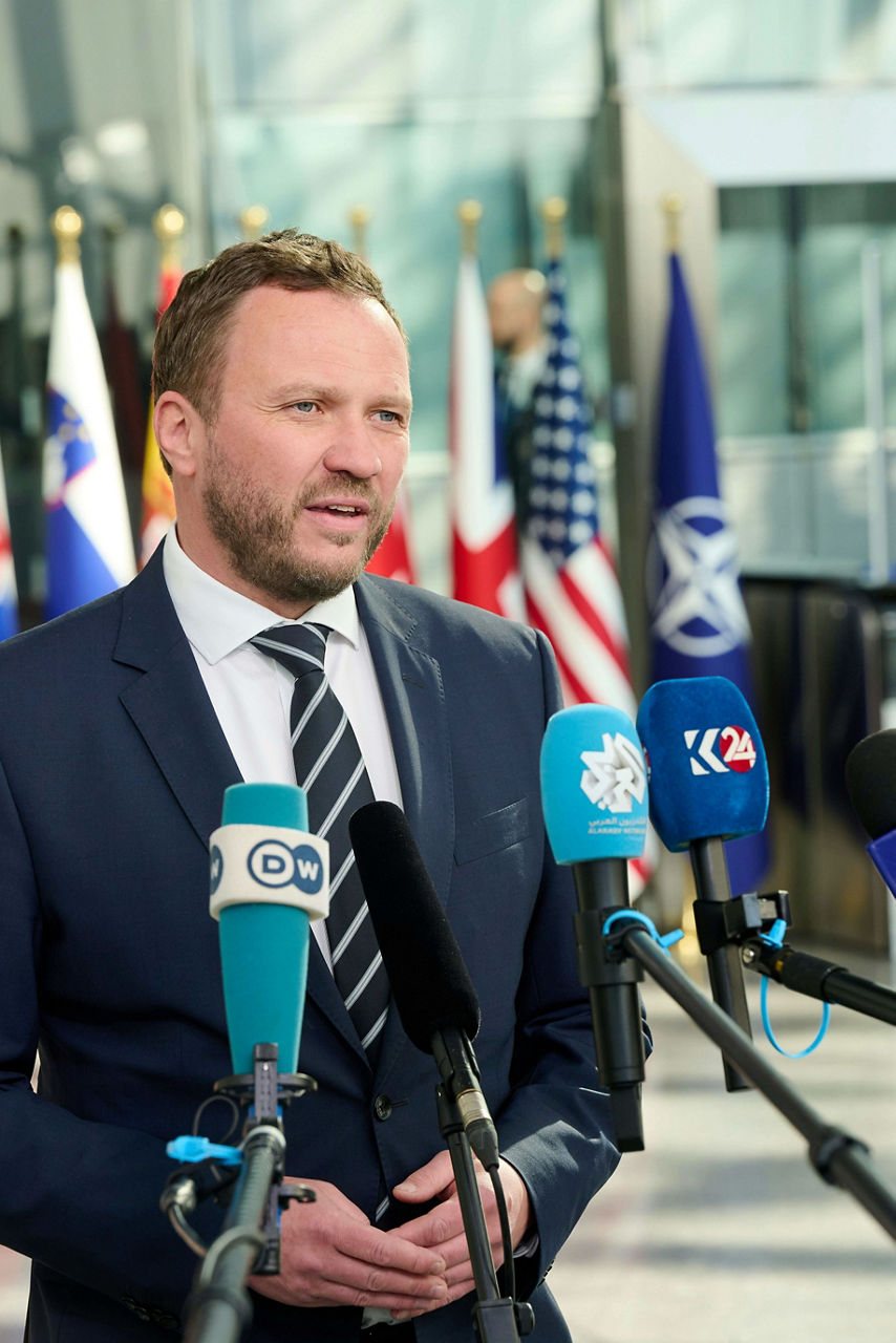 Estonian Minister of Foreign Affairs, Margus Tsahkna, arriving at the NATO Foreign Ministerial