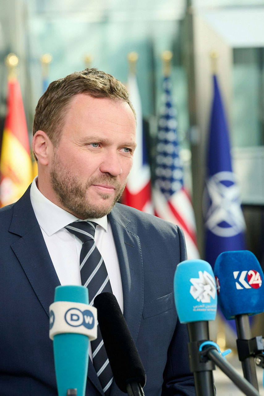 Estonian Minister of Foreign Affairs, Margus Tsahkna, arriving at the NATO Foreign Ministerial