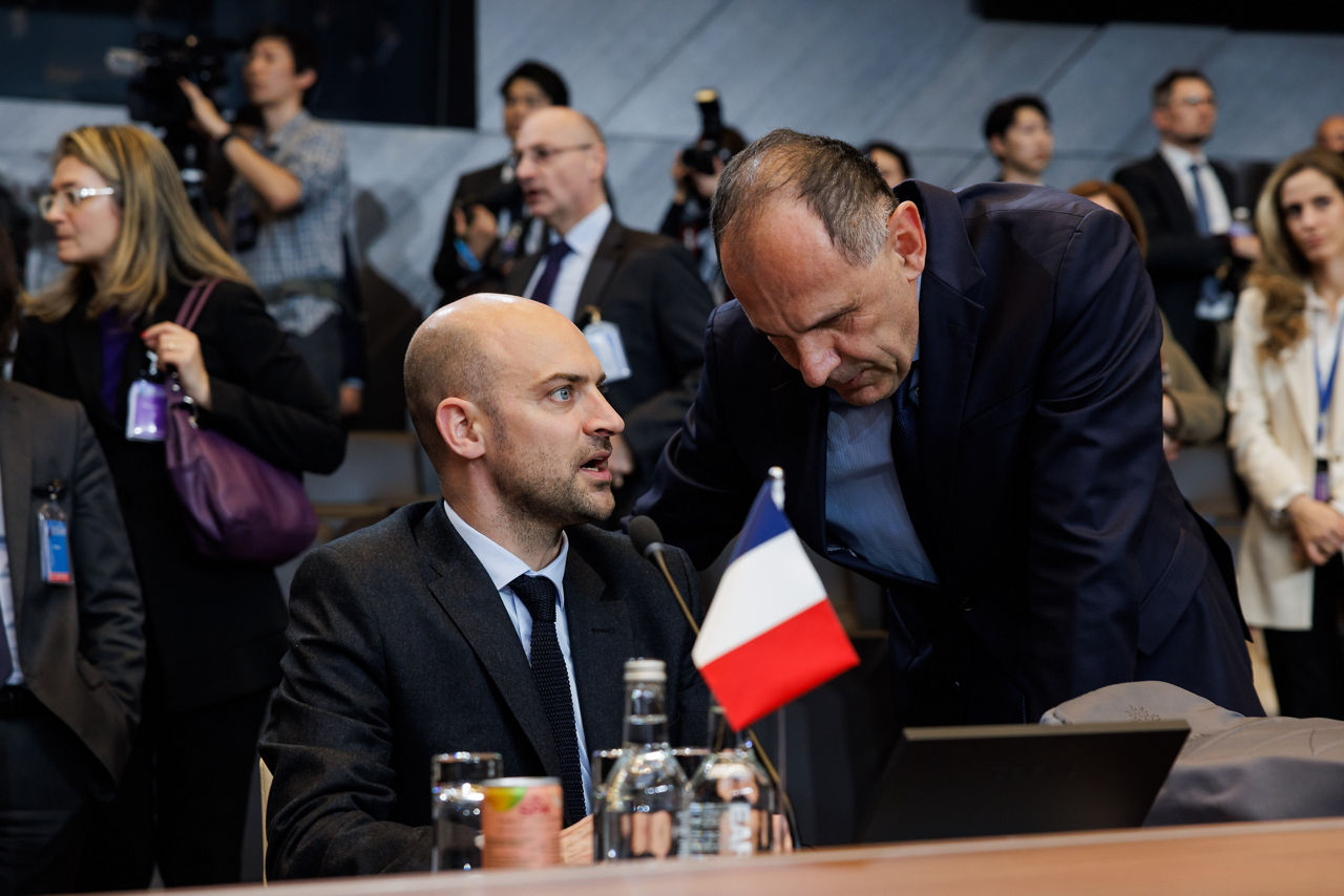 Jean-Noël Barrot (Minister of Foreign Affairs, France) and Georgios Gerapetritis (Minister of Foreign Affairs, Greece) 