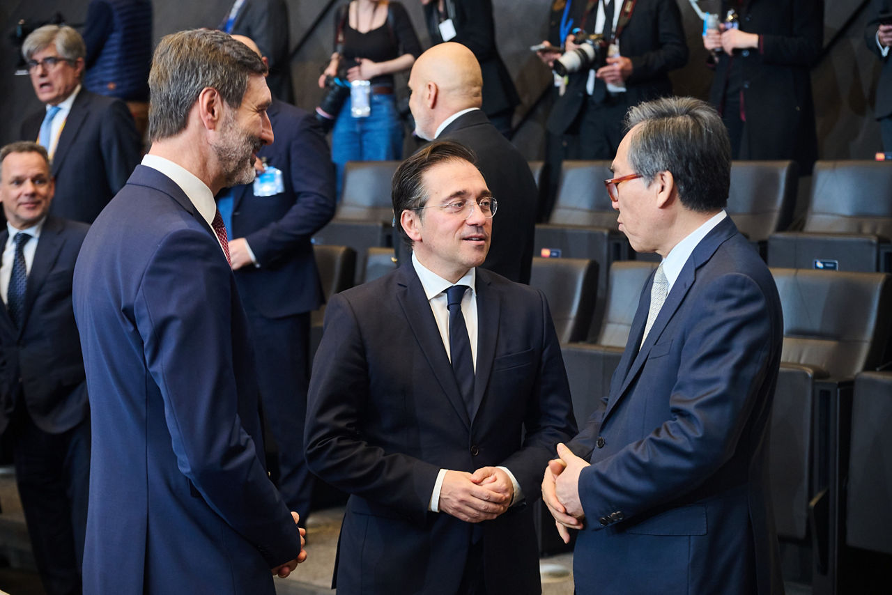 Juraj Blanár (Minister of Foreign Affairs, Slovak Republic), José Manuel Albares Bueno (Minister of Foreign Affairs, Spain) and Tae-yul Cho (Minister of Foreign Affairs, Republic of Korea) 