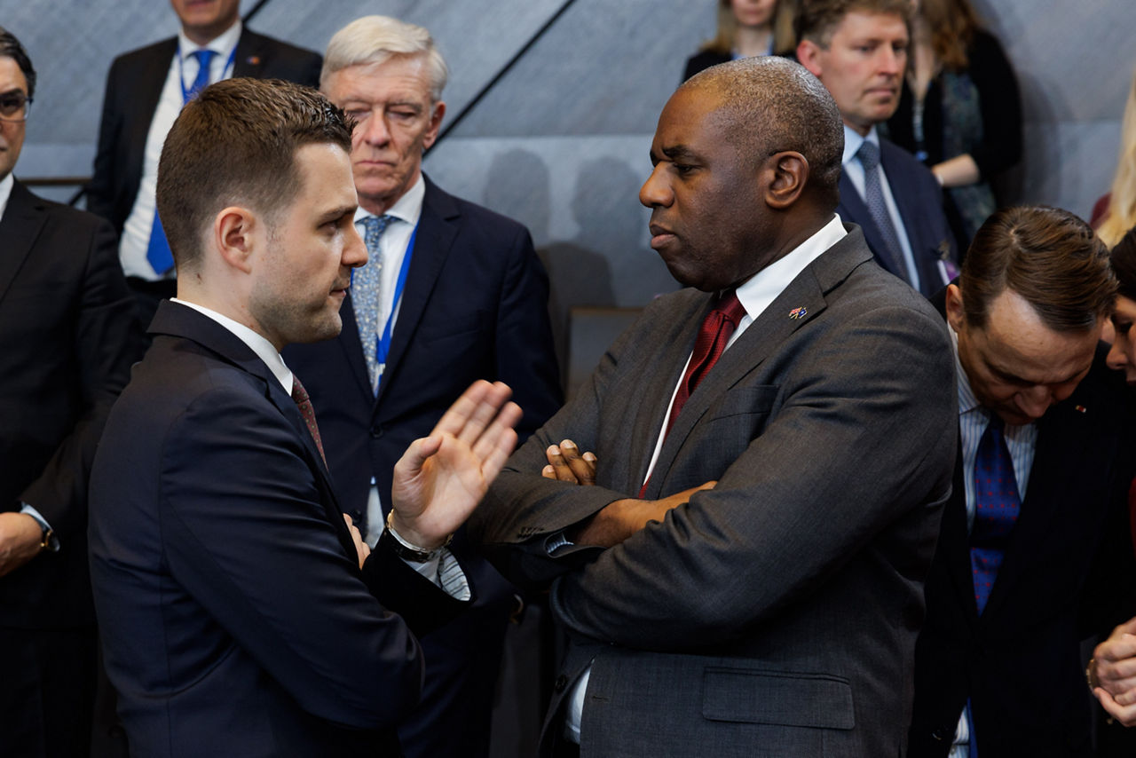 Timcho Mucunski (Minister of Foreign Affairs, North Macedonia) and David Lammy (UK Foreign Secretary)