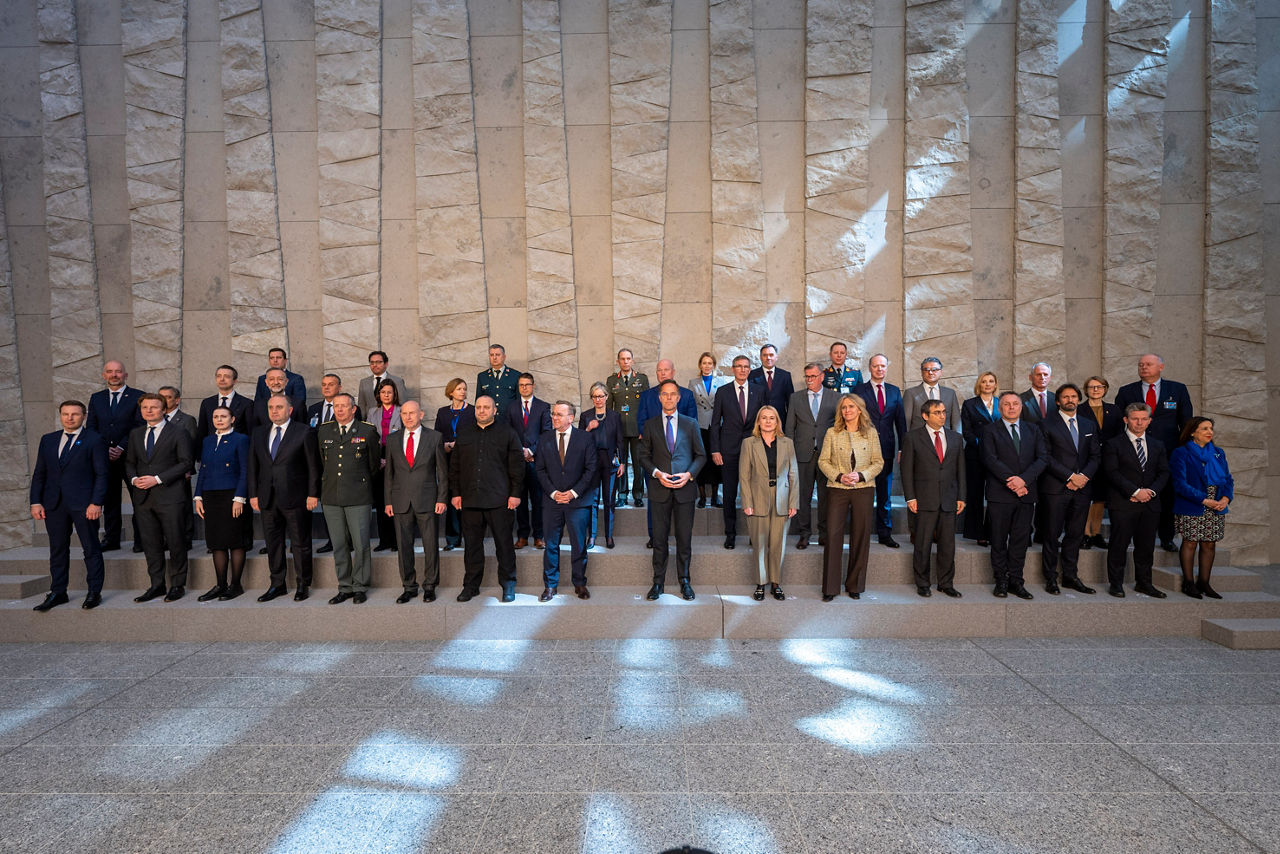 Official photo of the Ukraine Defence Contact Group