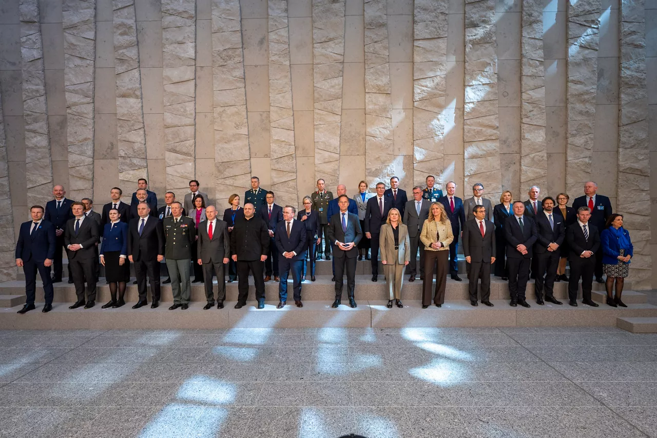 Official photo of the Ukraine Defence Contact Group