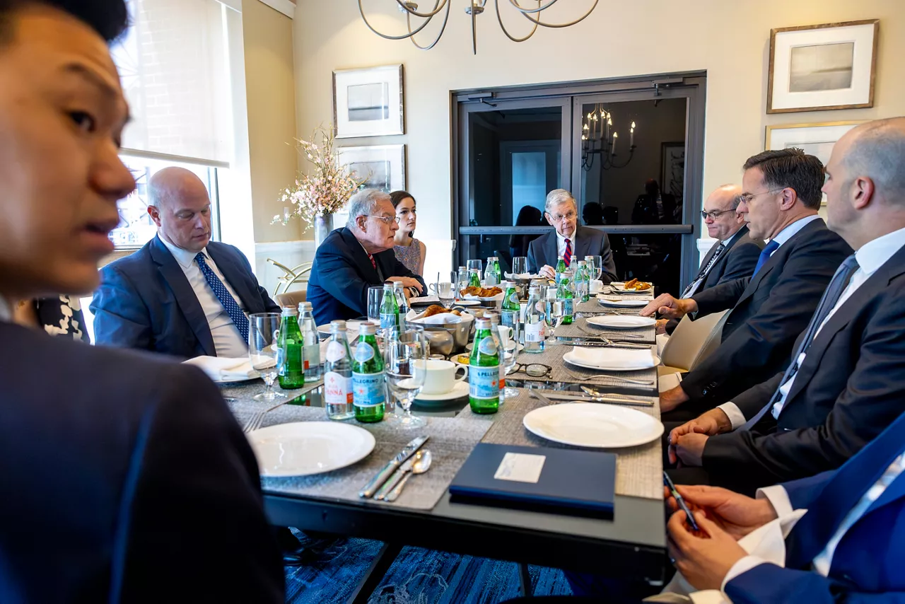 NATO Secretary General Mark Rutte meets with Keith Kellogg, US special Envoy to Ukraine